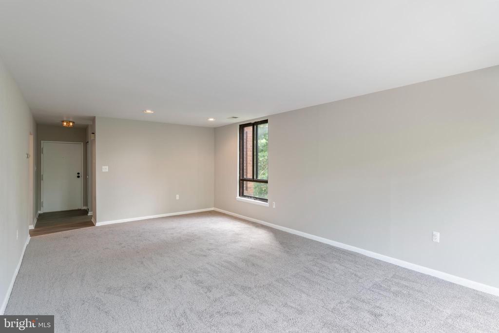 6711 Park Heights Ave #211