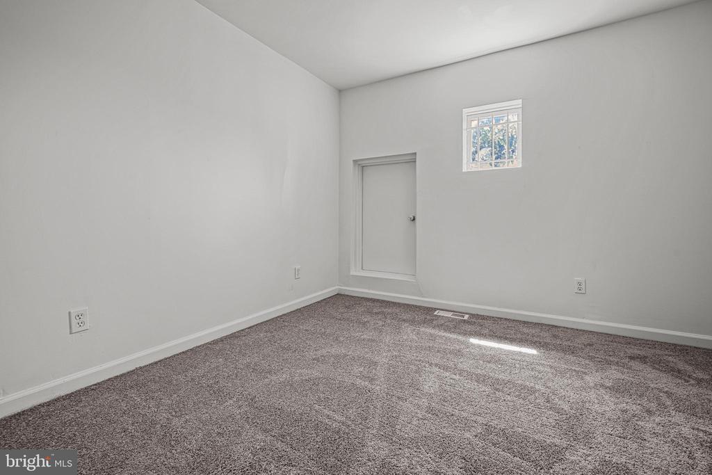 441 Orchard St