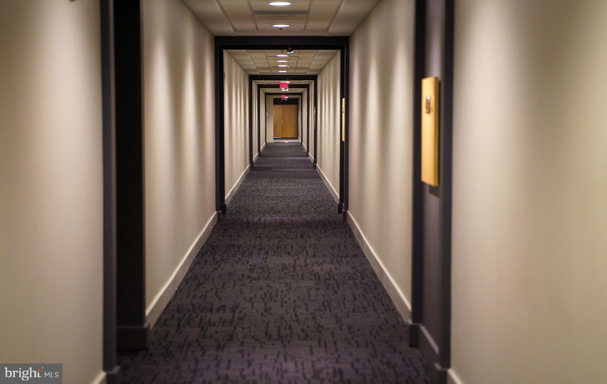 2772 LIGHTHOUSE PT E #402