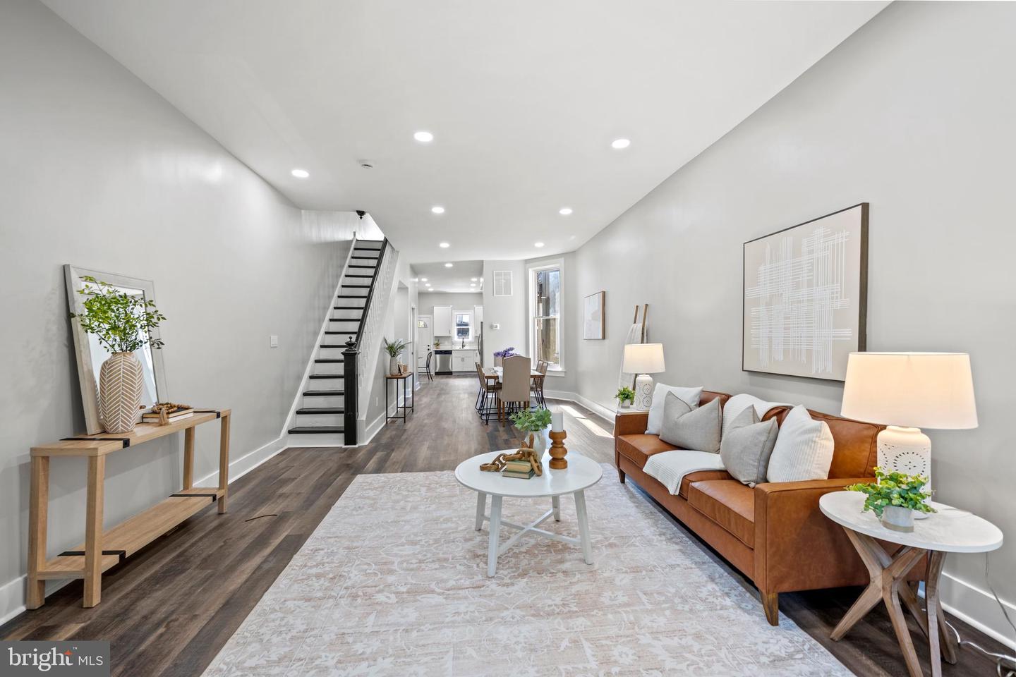135 S Linwood Ave
