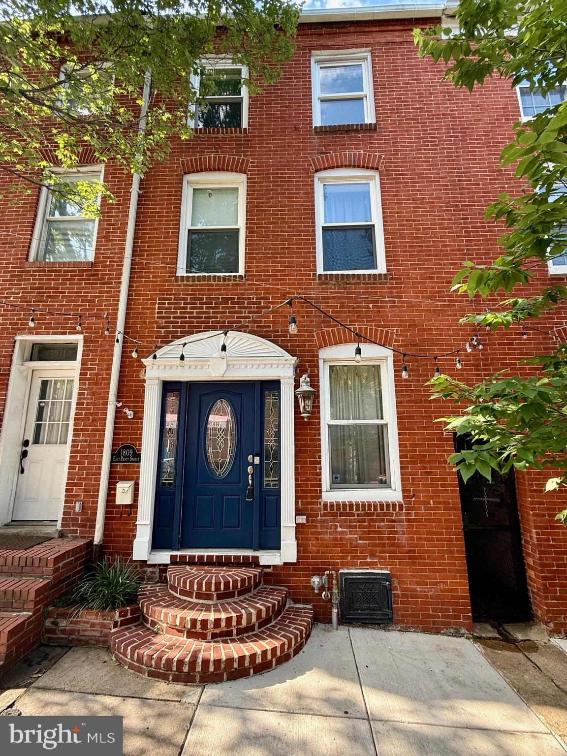 1809 E PRATT STREET