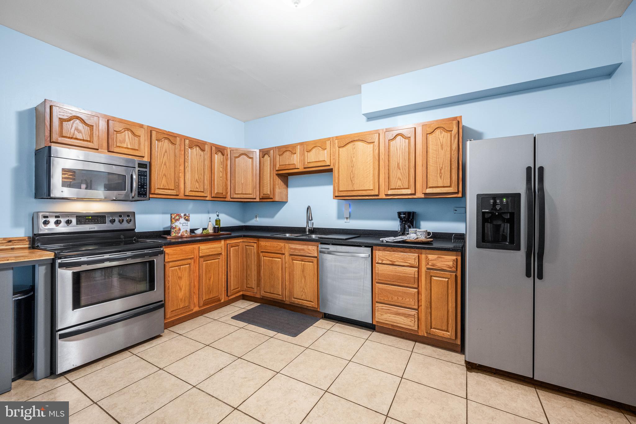 112 S Ellwood Ave