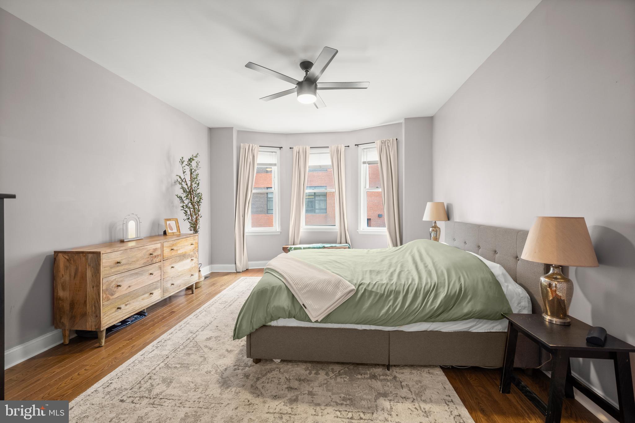 112 S Ellwood Ave
