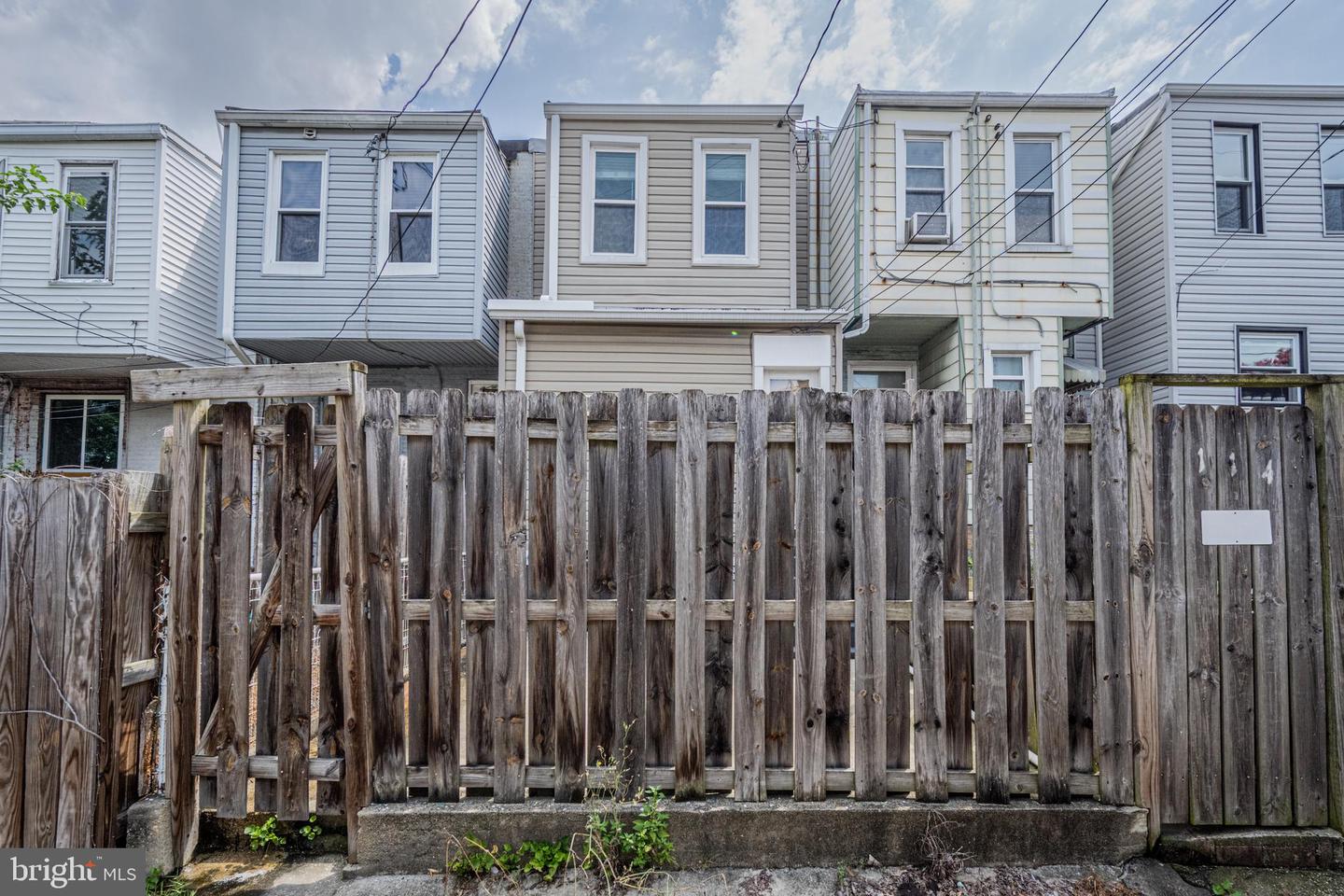 112 S Ellwood Ave