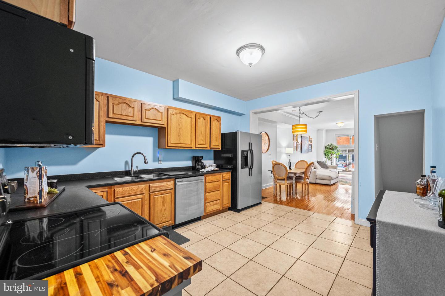 112 S Ellwood Ave