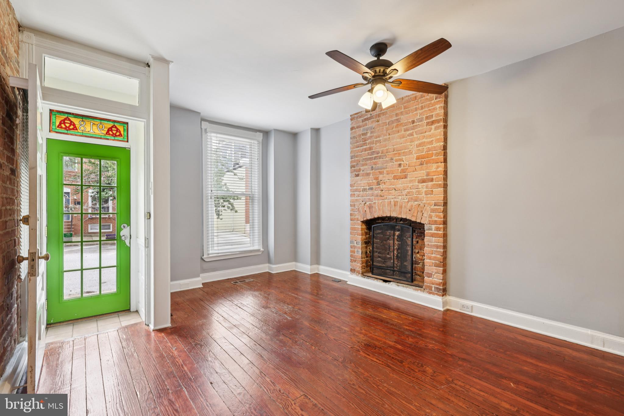 918 S CLINTON STREET