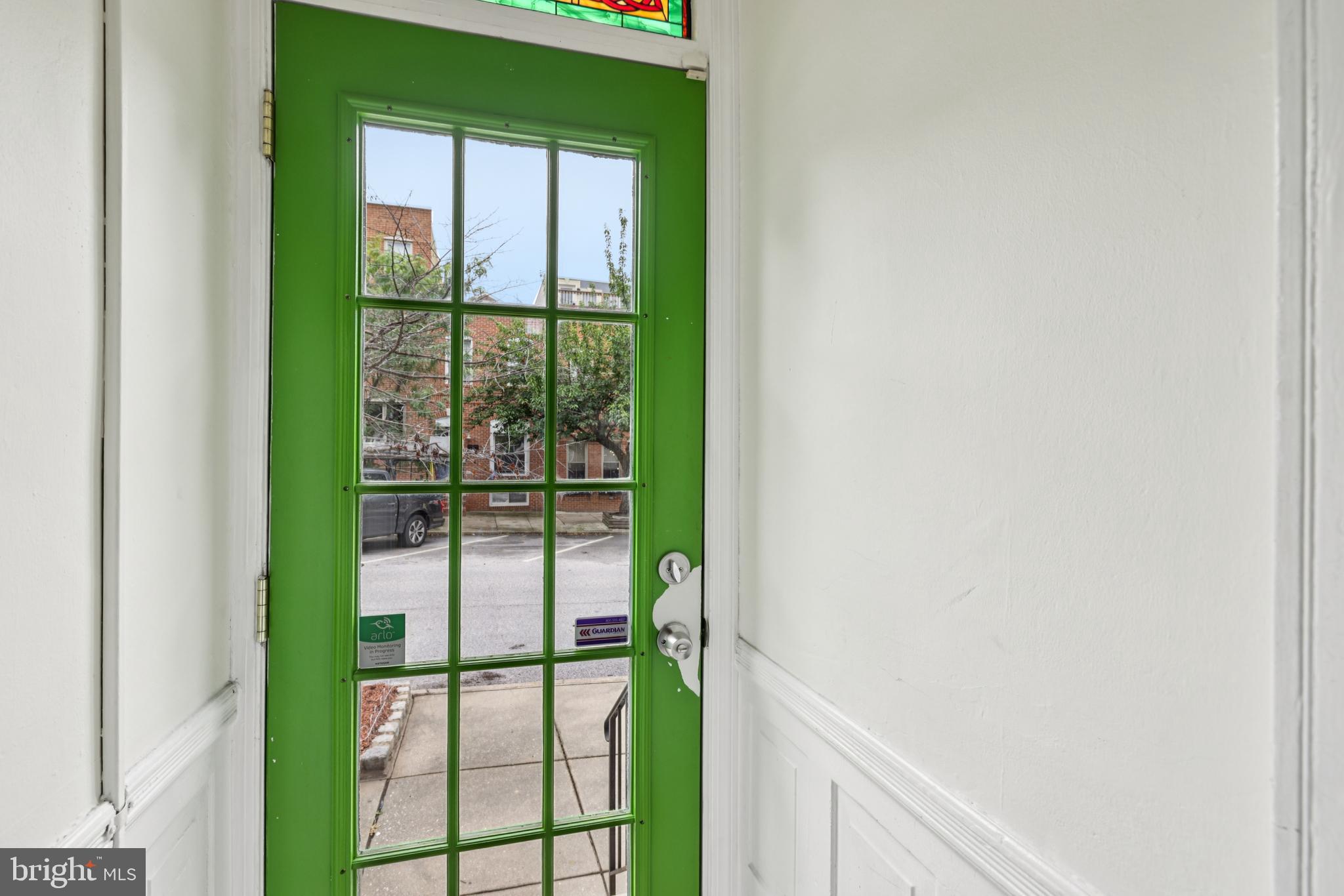 918 S CLINTON STREET