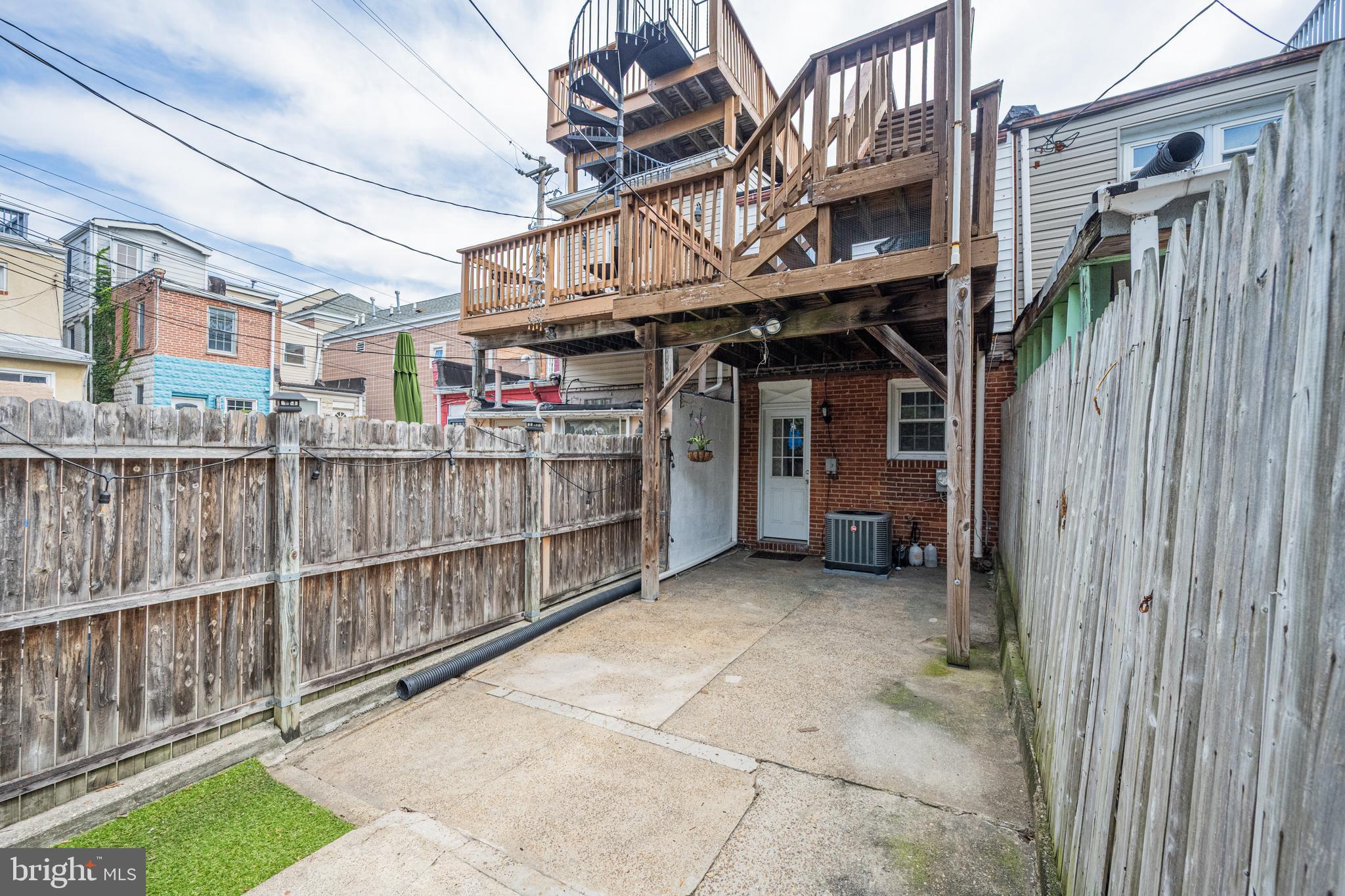 506 S MONTFORD AVENUE