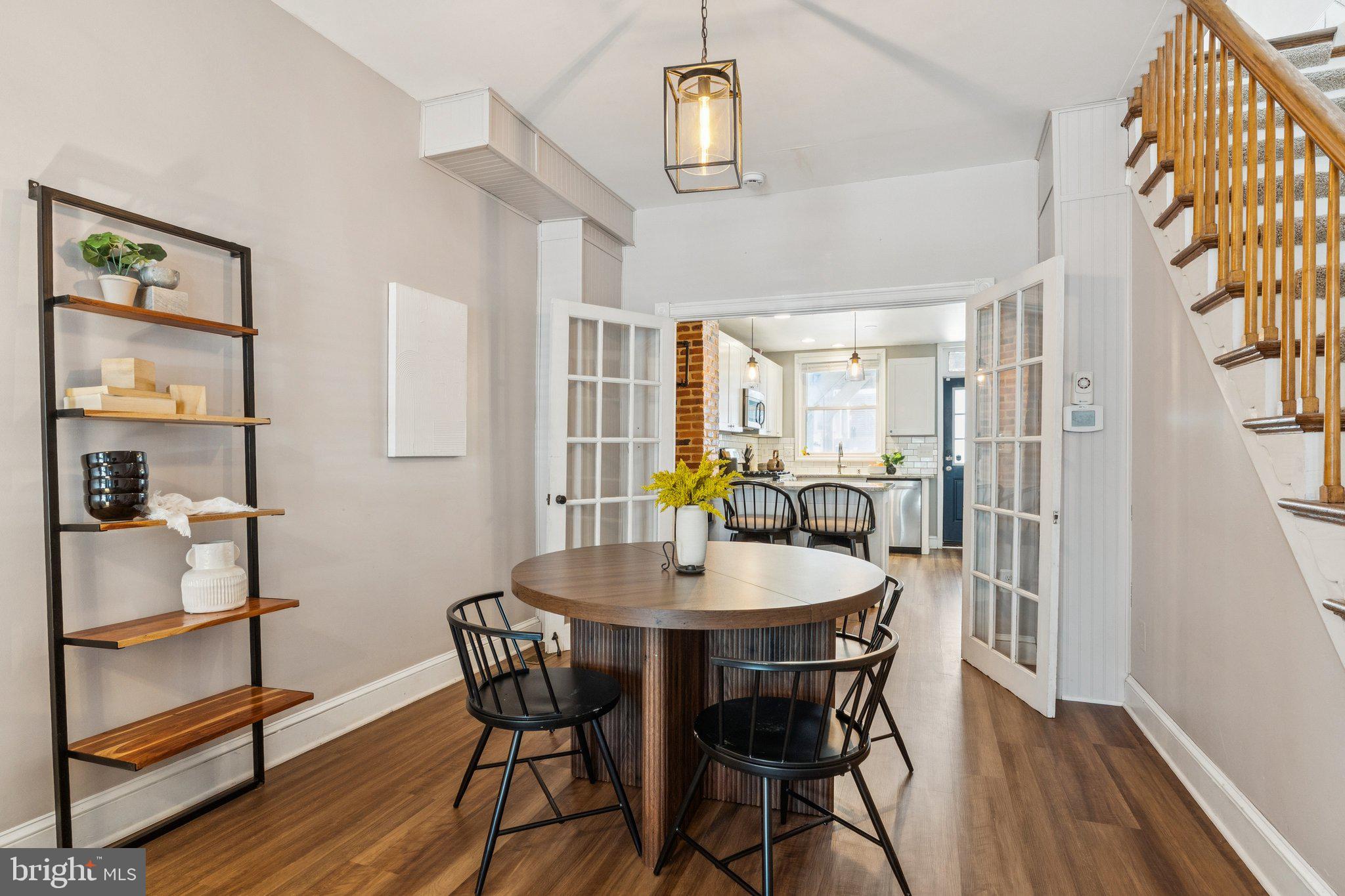 915 S CONKLING STREET