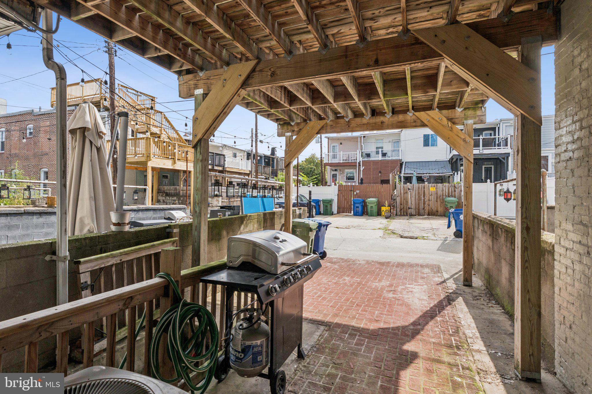 915 S CONKLING STREET