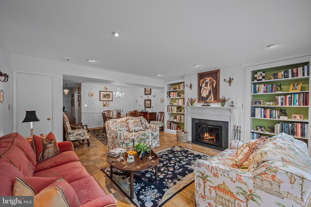 30 BOUTON GREEN COURT