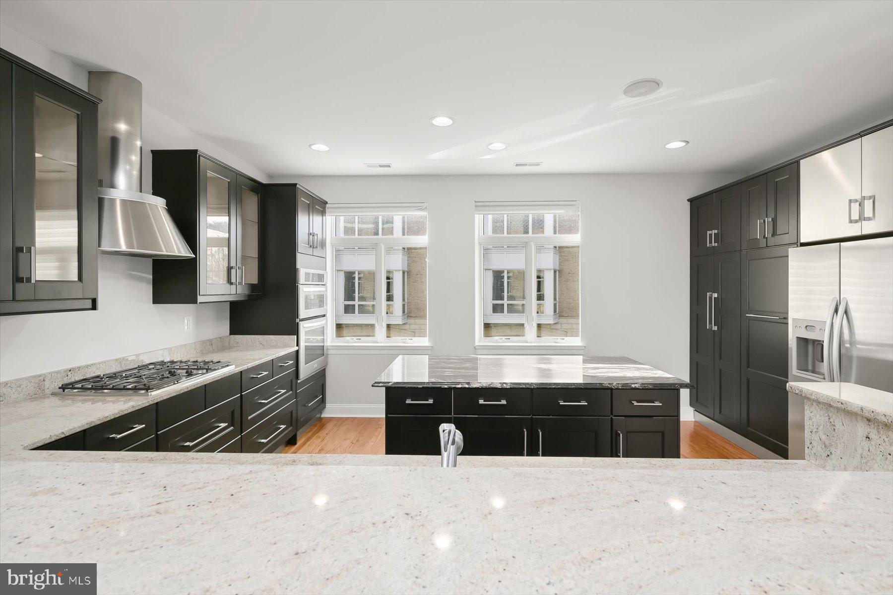 901 VALENCIA COURT 175