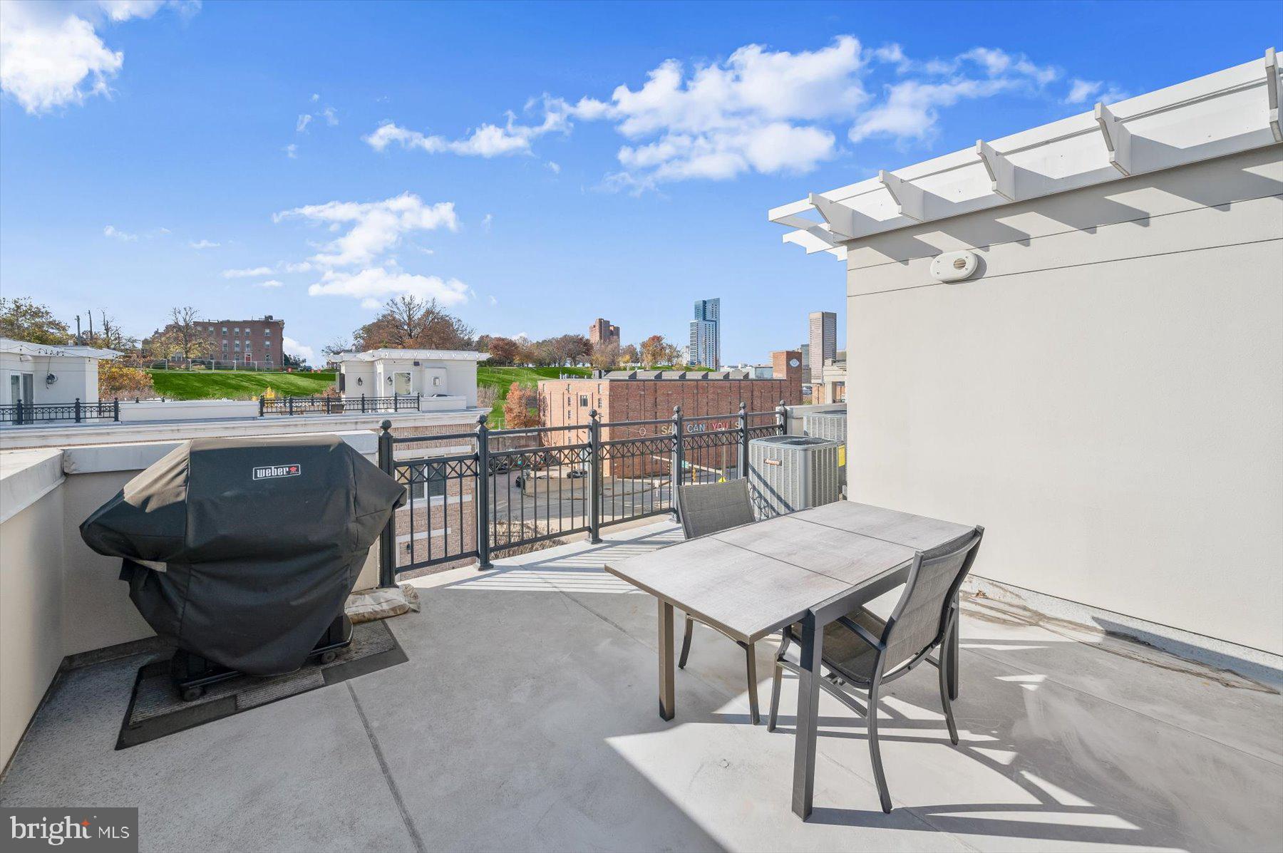 901 VALENCIA COURT 175