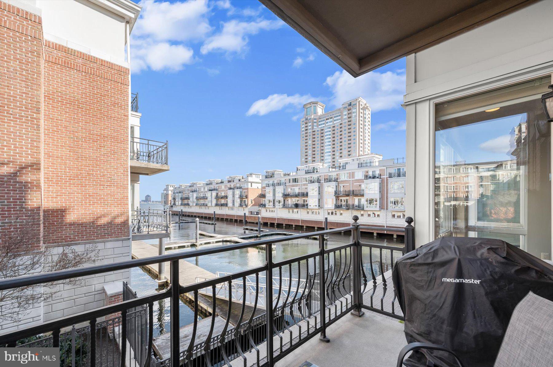 901 VALENCIA COURT 175