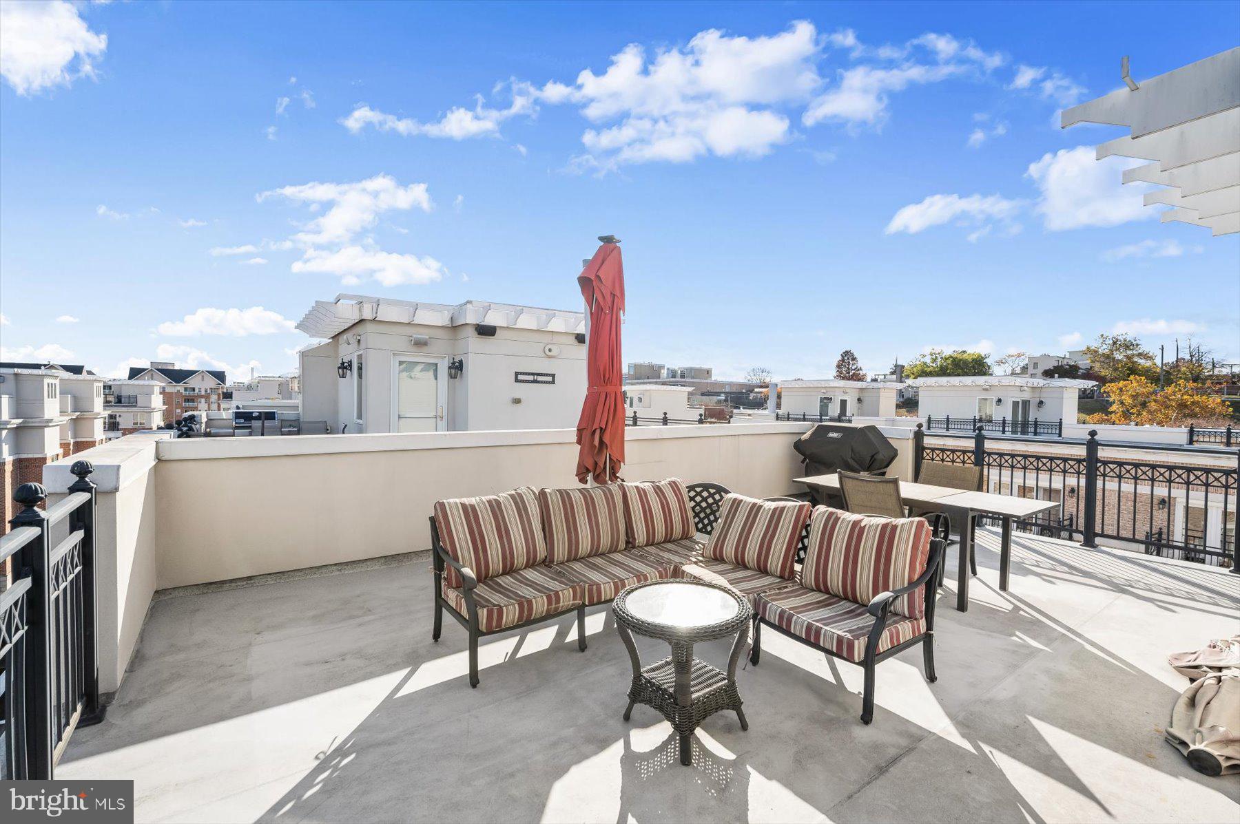 901 VALENCIA COURT 175