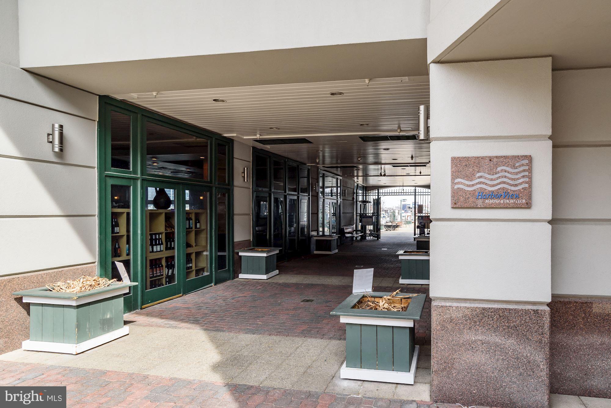 901 VALENCIA COURT 175