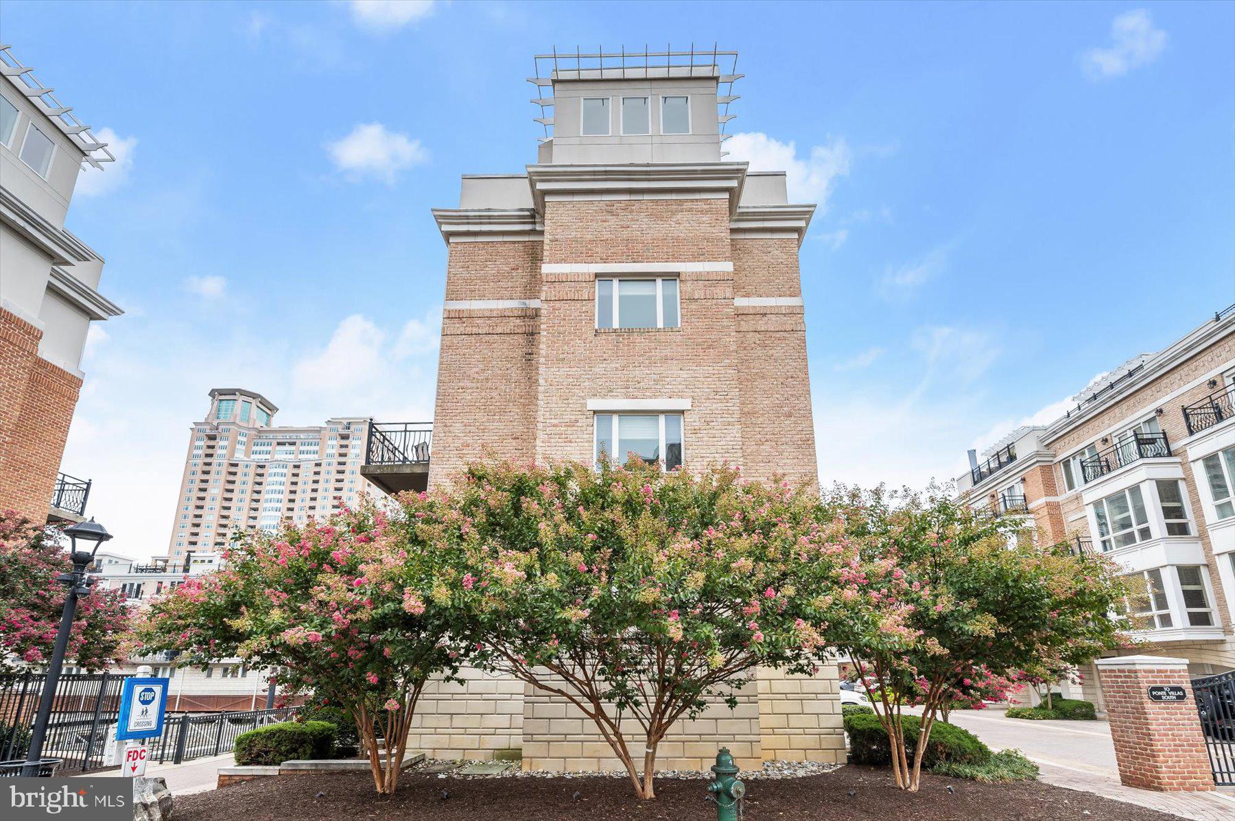 901 VALENCIA COURT 175