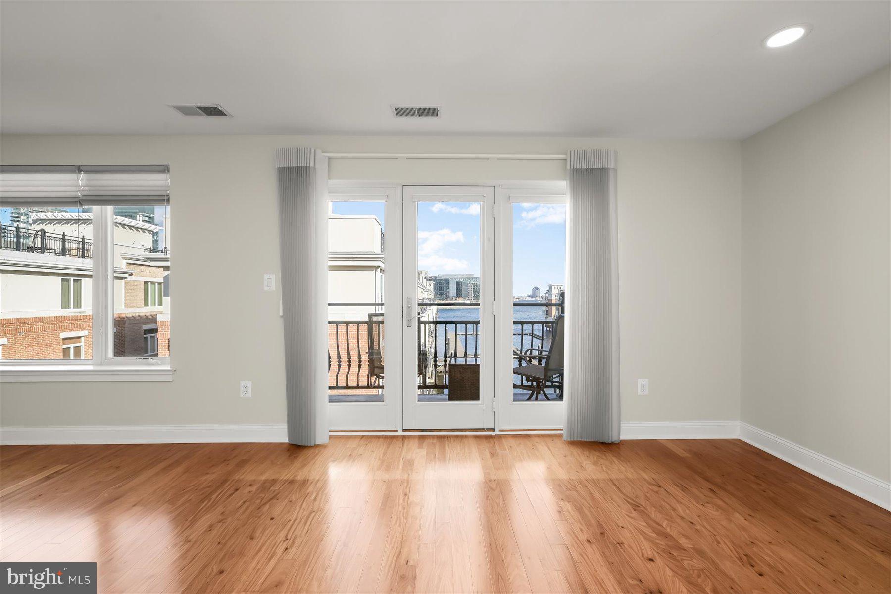 901 VALENCIA COURT 175