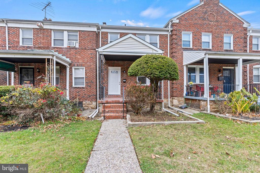 3104 TIOGA PARKWAY
