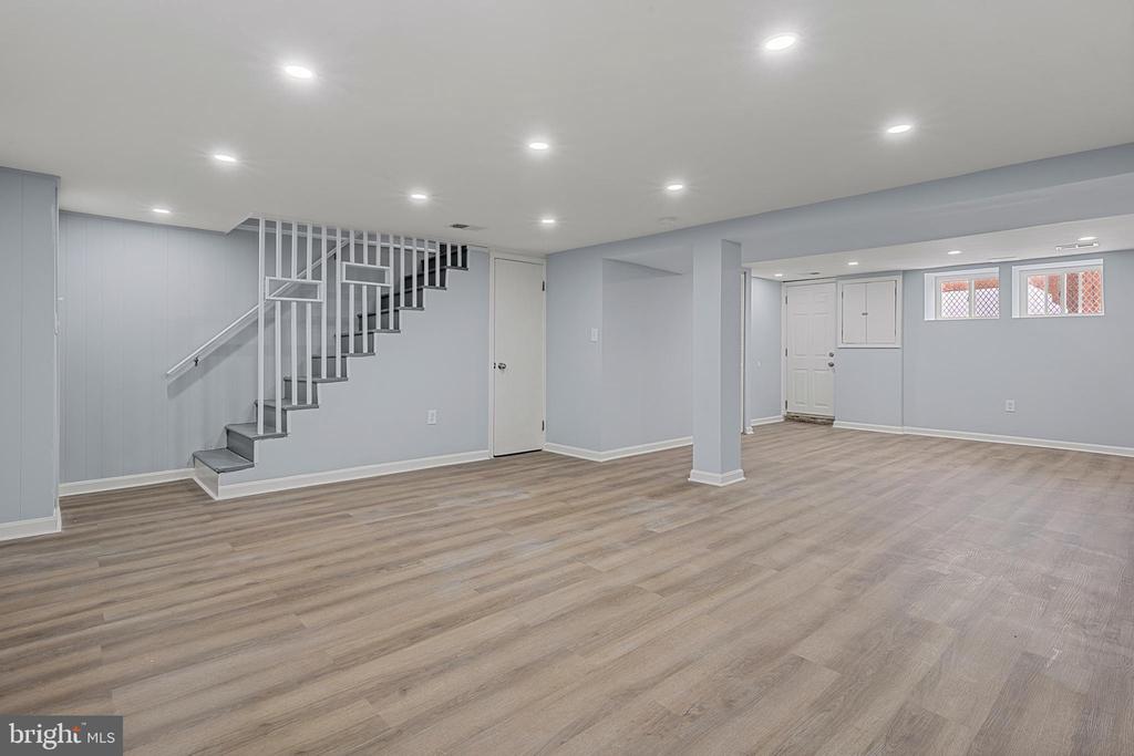 3104 TIOGA PARKWAY