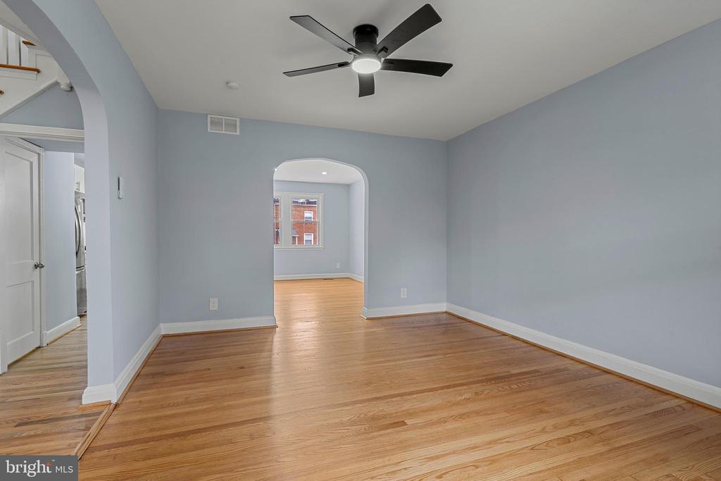 3104 TIOGA PARKWAY