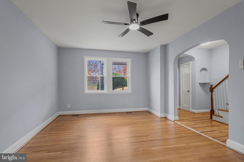 3104 TIOGA PARKWAY