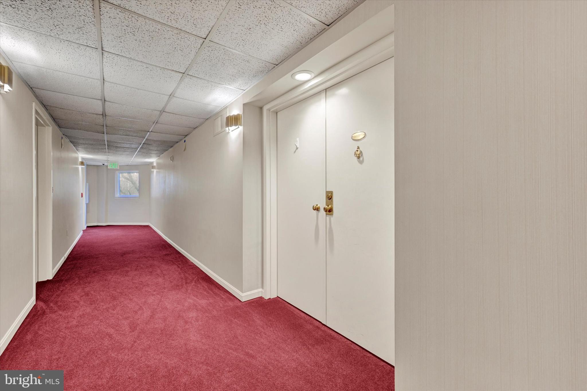 1040 DEER RIDGE DRIVE 213