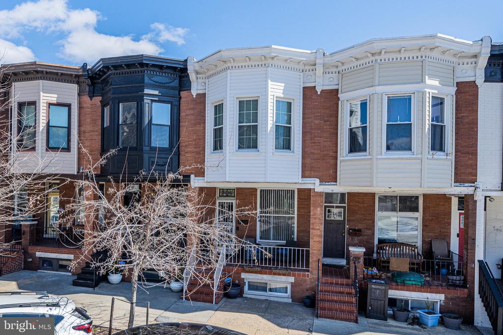 633 S CONKLING STREET