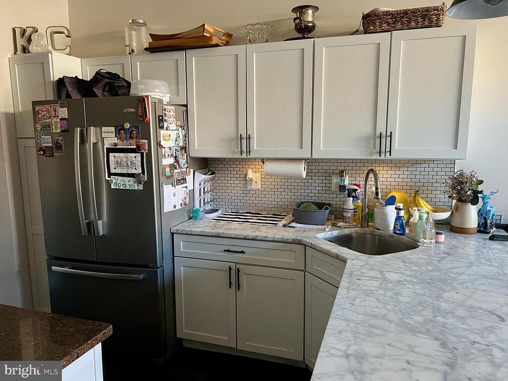 3 LINWOOD AVENUE