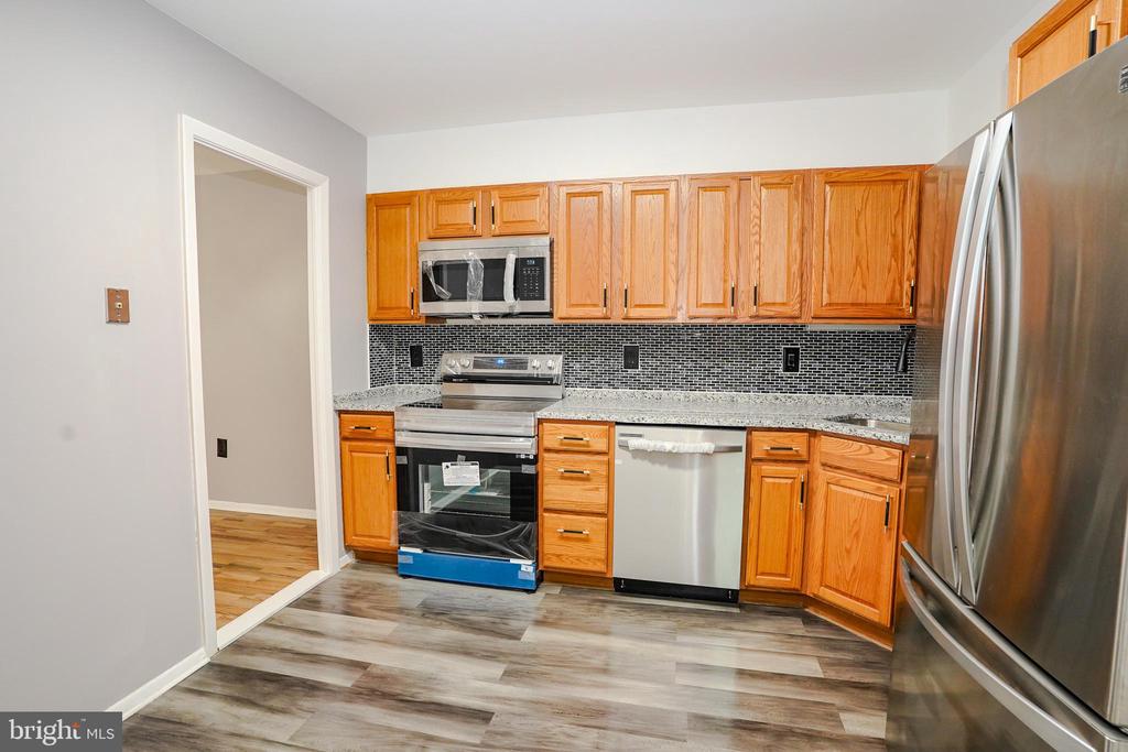 3737 CLARKS LANE 405