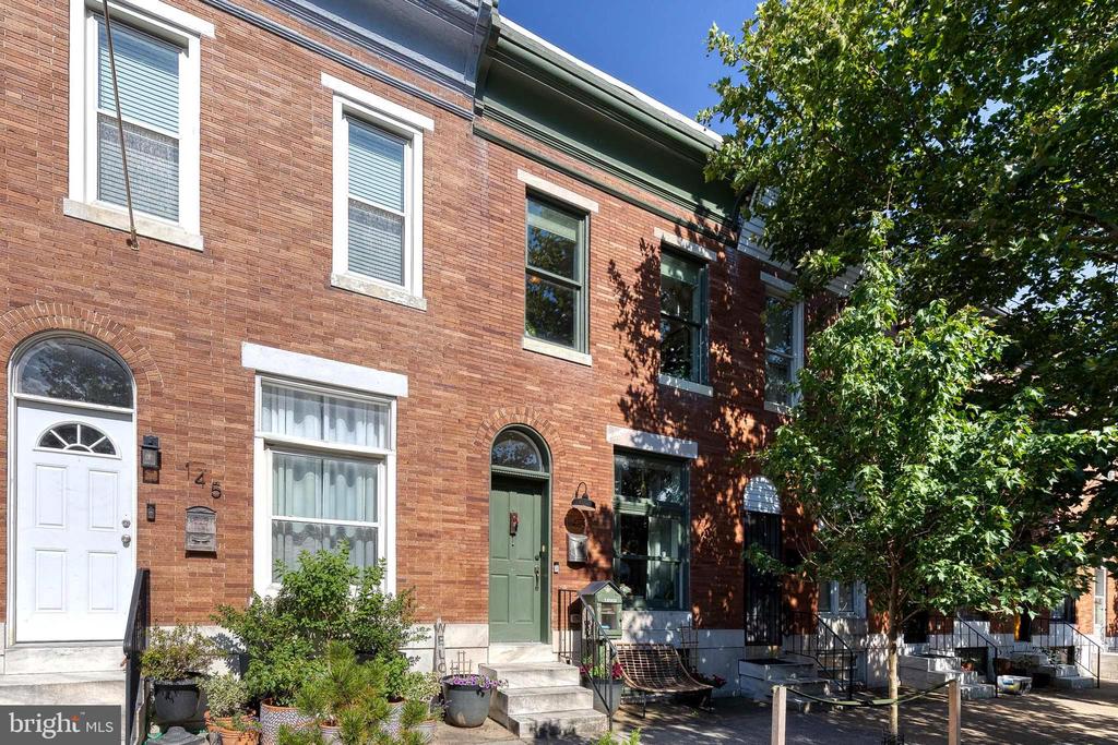 143 N LINWOOD AVENUE