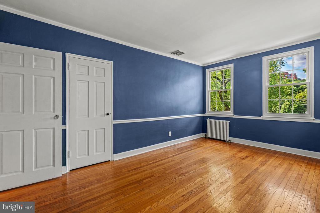 5203 FALLS ROAD Unit: 6