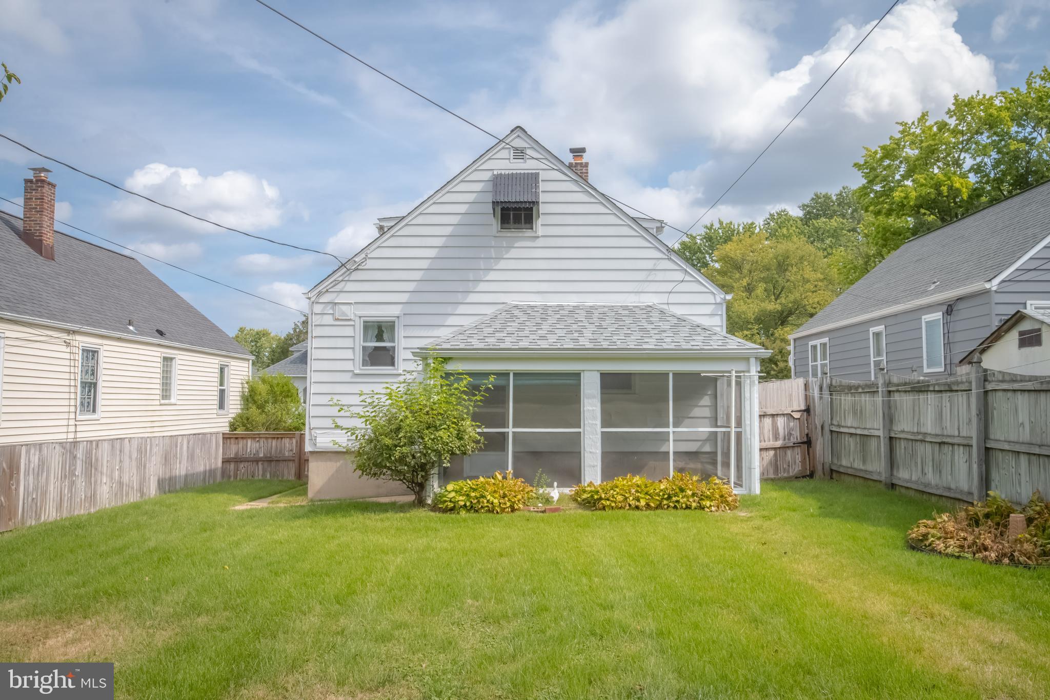 2619 Canterbury ROAD