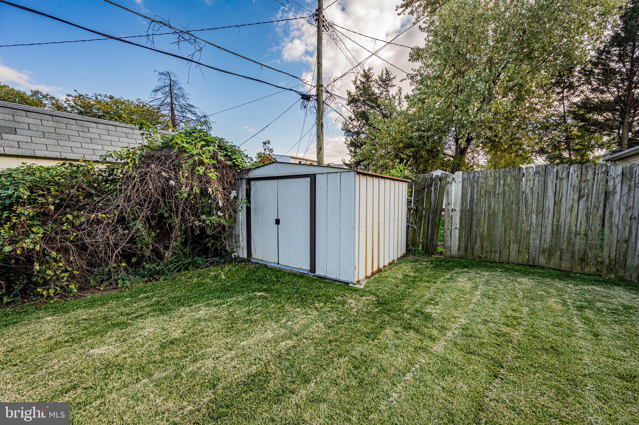 5507 Rockleigh DRIVE