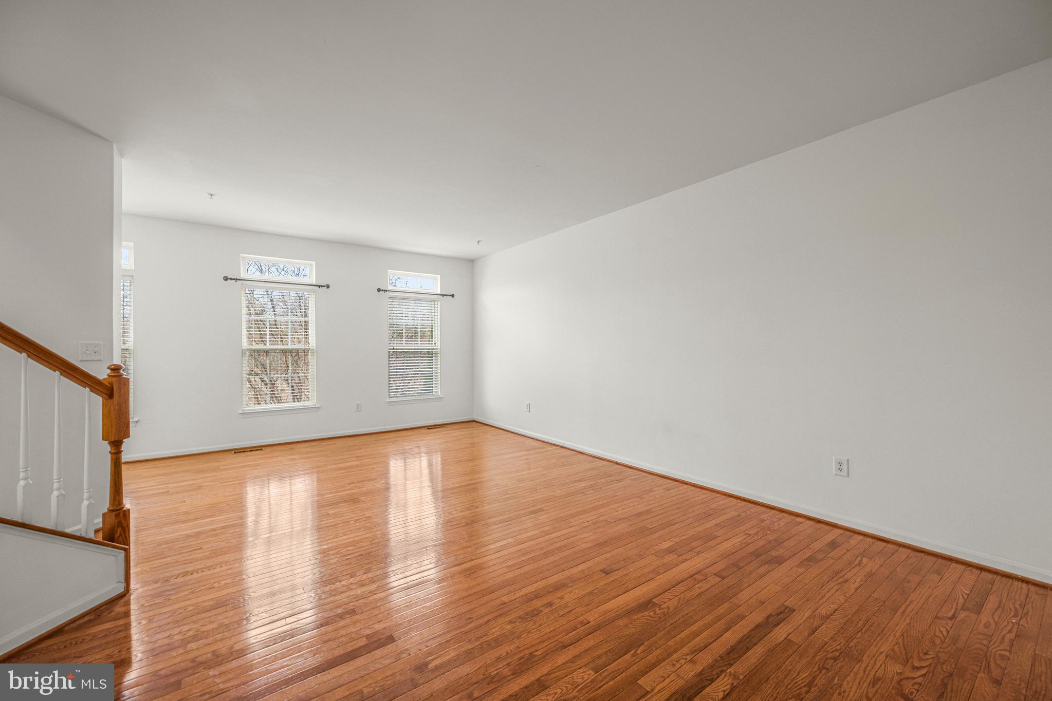 5049 Cameo Terrace