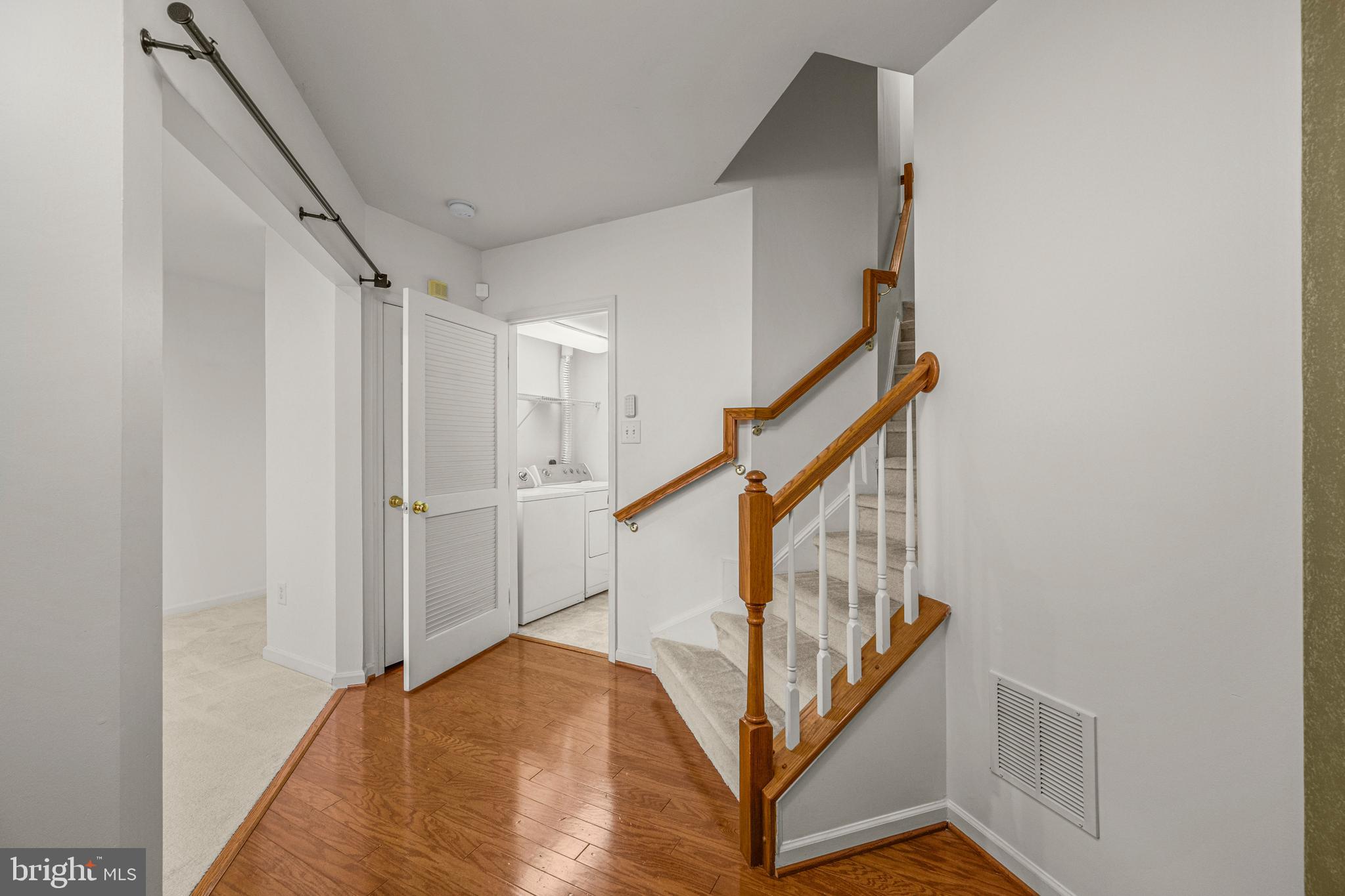 5049 Cameo Terrace