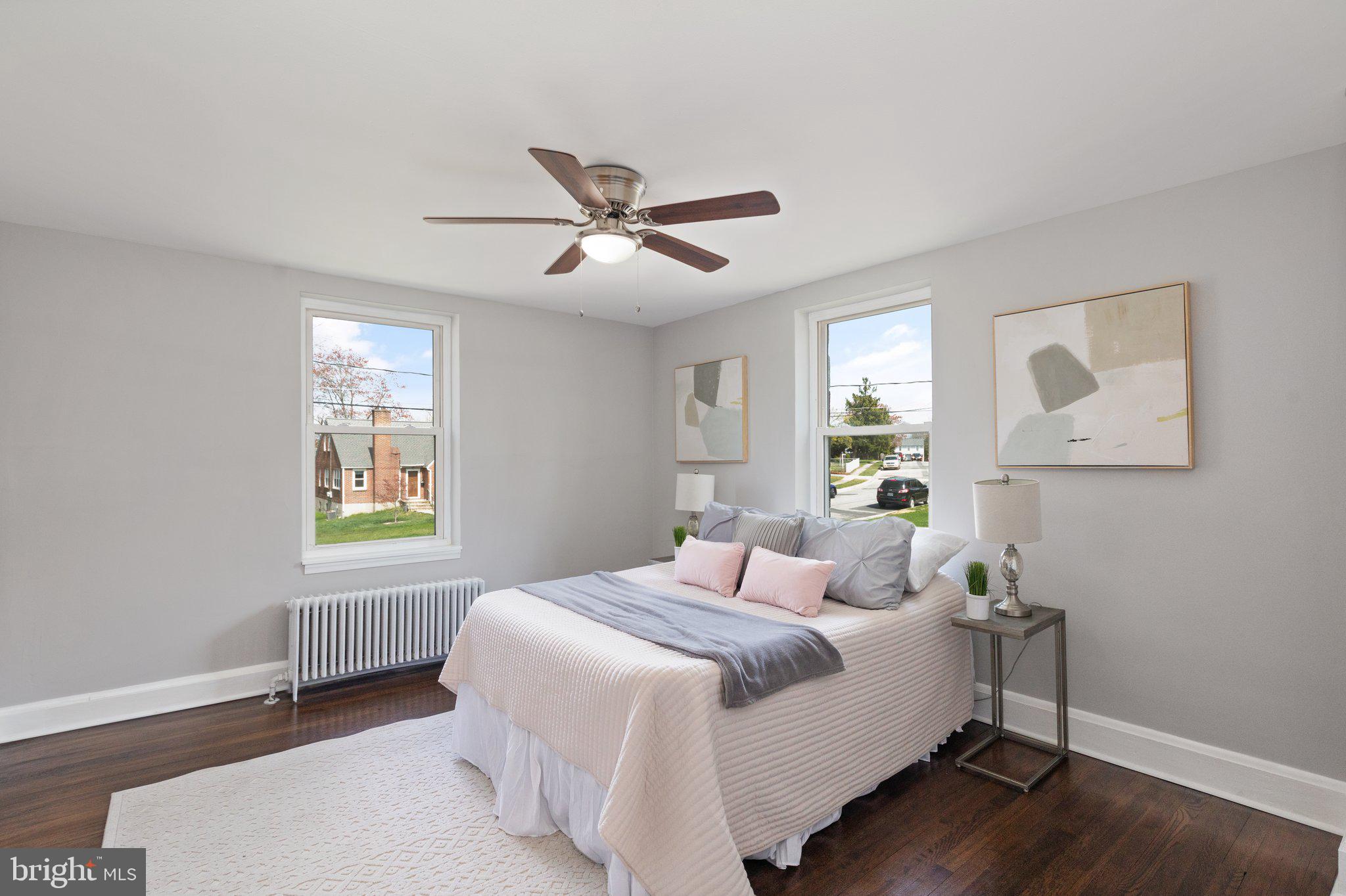 3043 Moreland