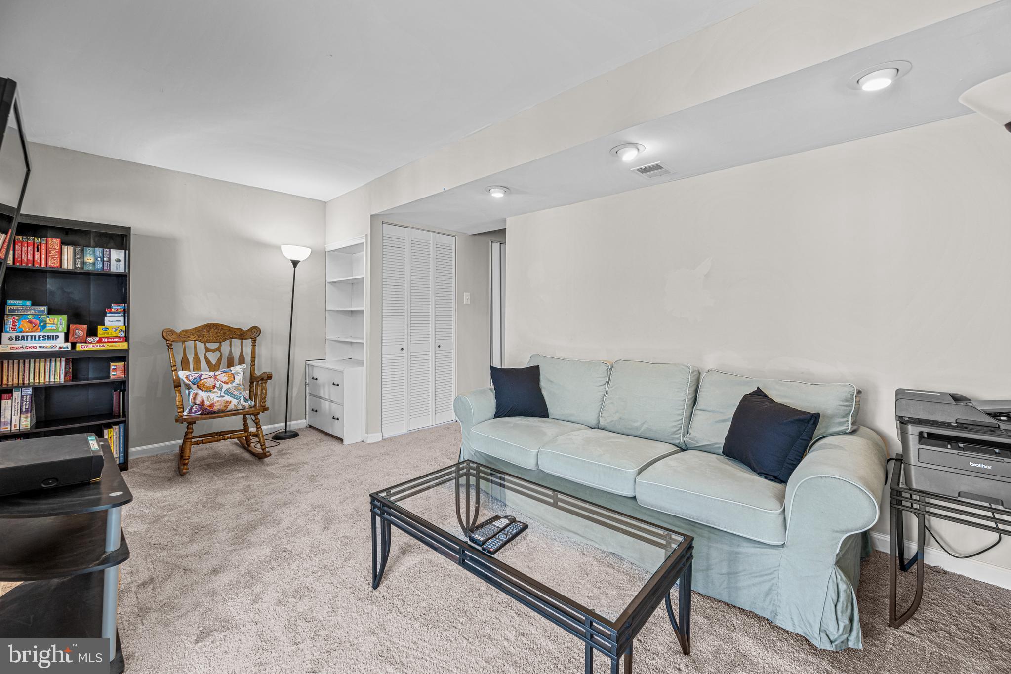 1140 Oakmoor Ct #1140