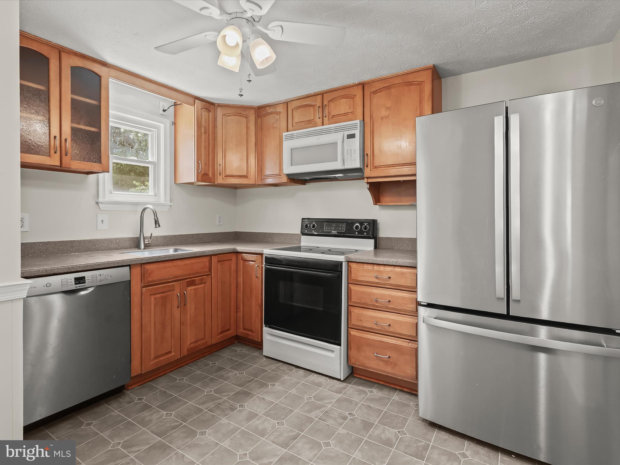 8634 Manorfield Rd