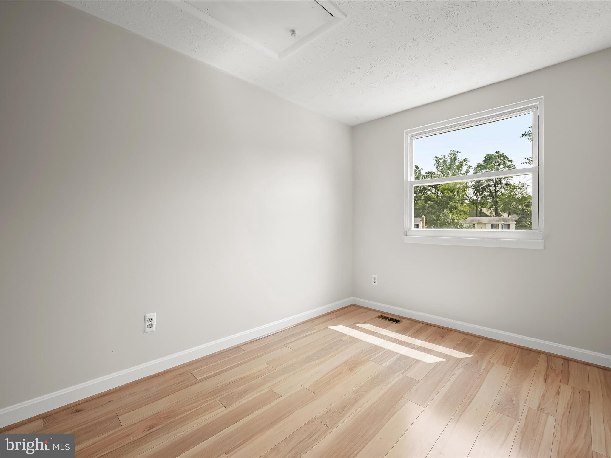 8634 Manorfield Rd