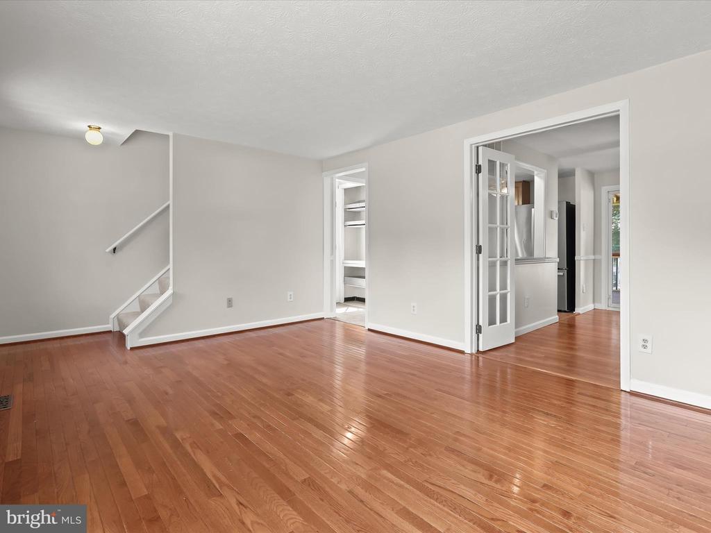 8634 Manorfield Rd