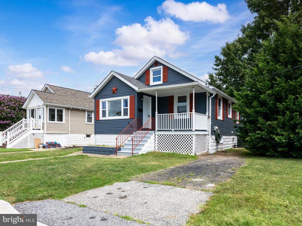 202 Bayside Dr
