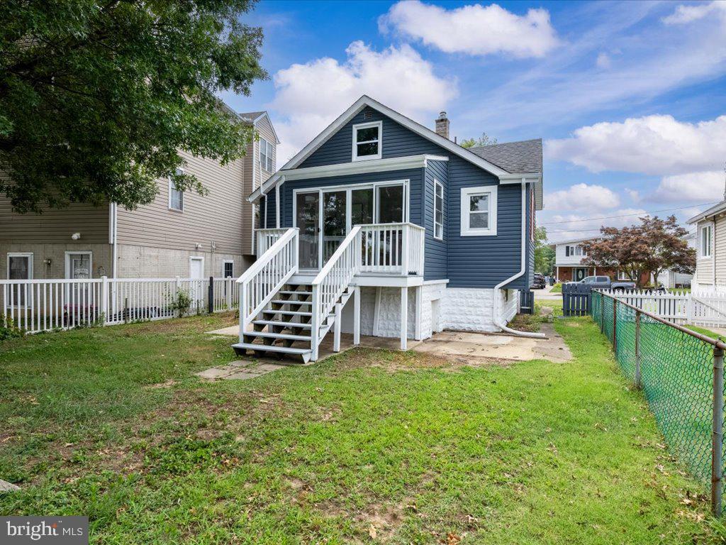 202 Bayside Dr