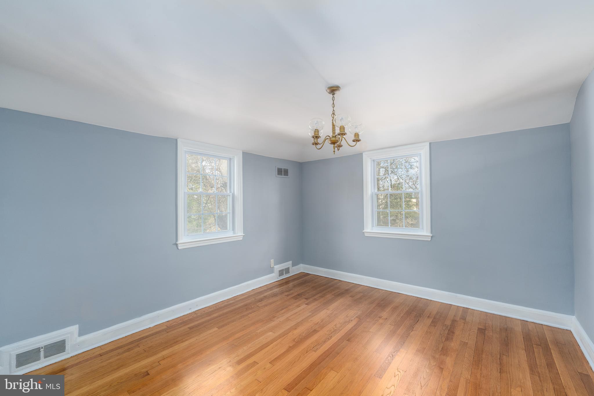 4106 Colonial Rd