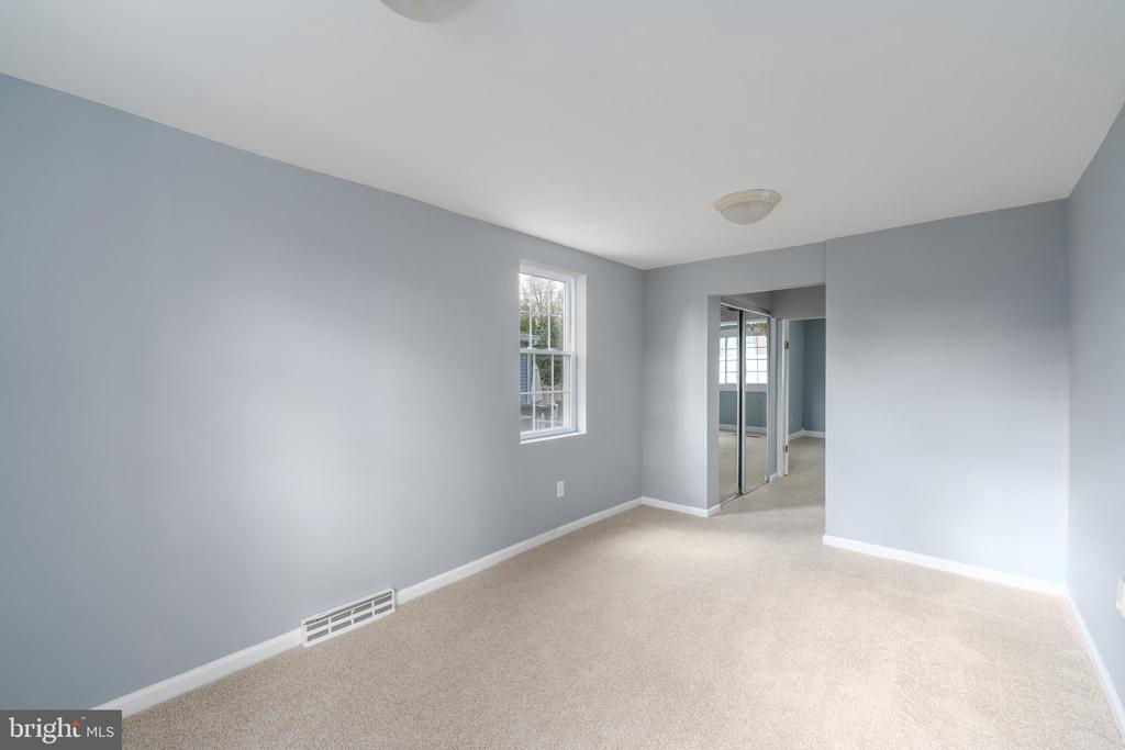 4106 Colonial Rd