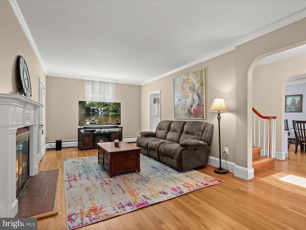 1709 Frederick Rd