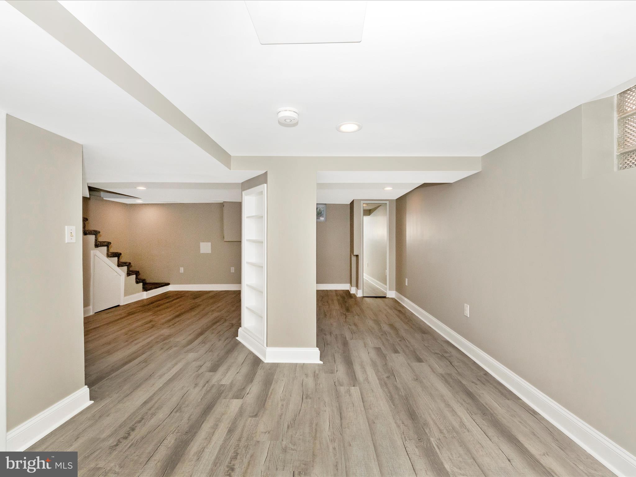 7005 Alden Rd