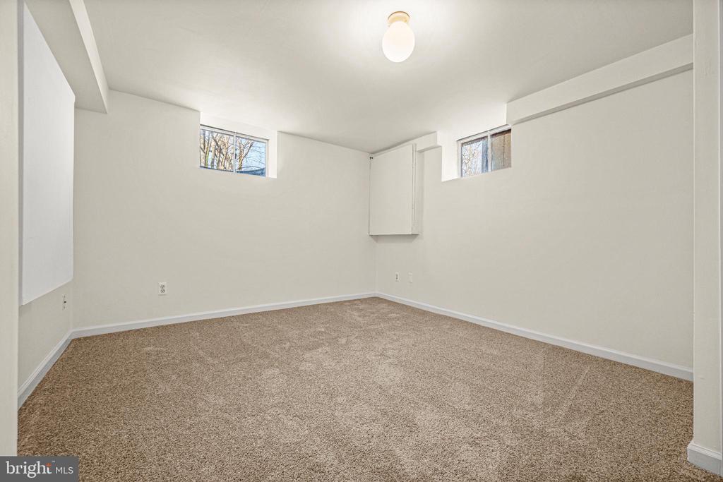 3 Mason Ct