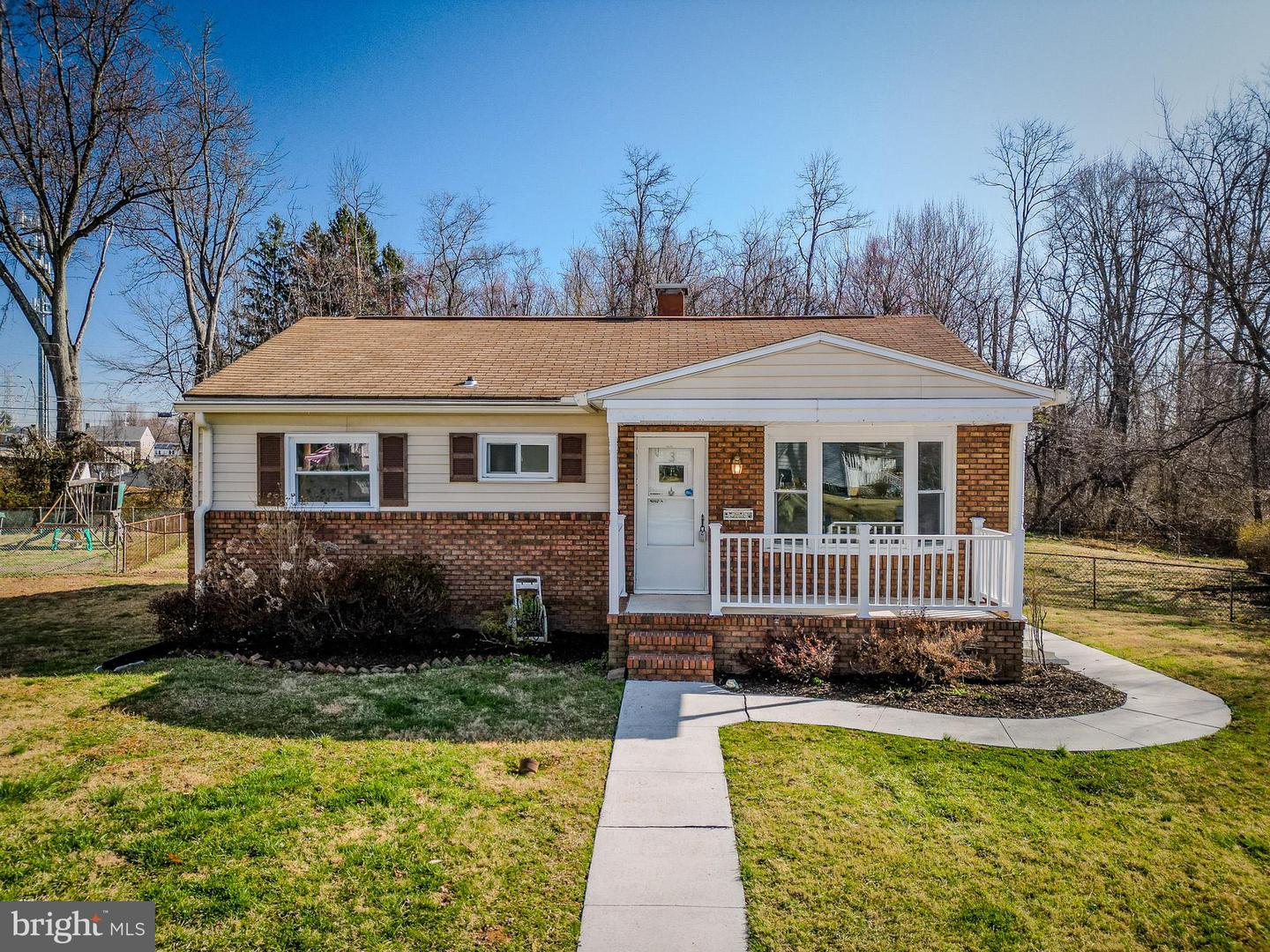 3 Mason Ct
