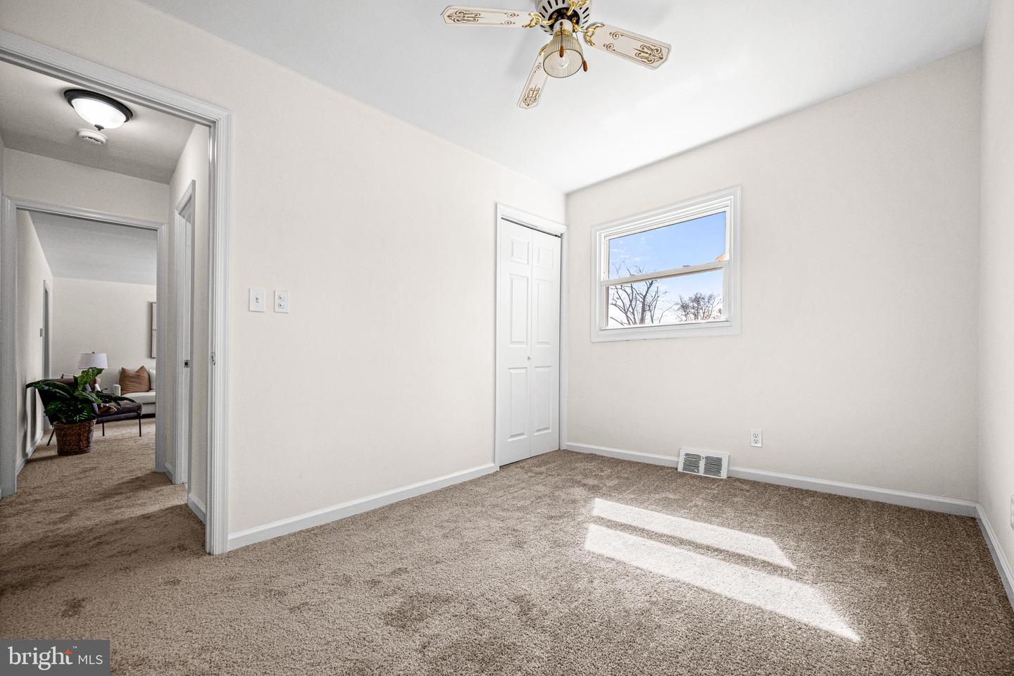 3 Mason Ct